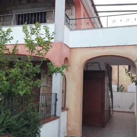 Sandra Lägenhet Nuoro (Sardinia)